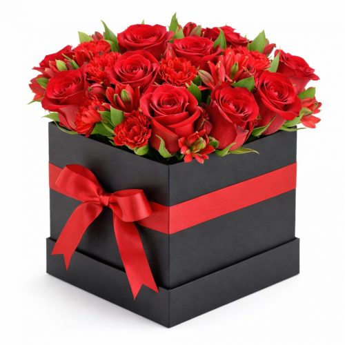 Цветы в коробке «Алый шик»